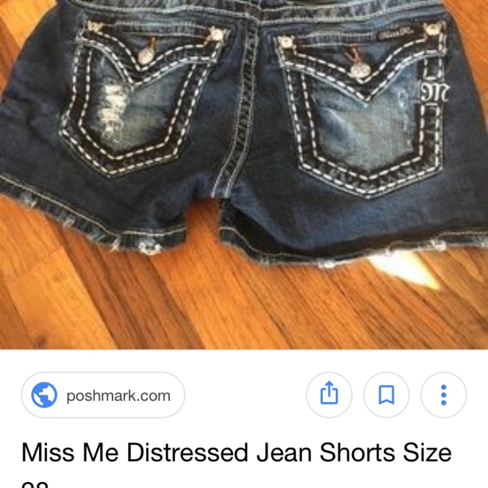 In search of these miss me shorts size 24 or 25